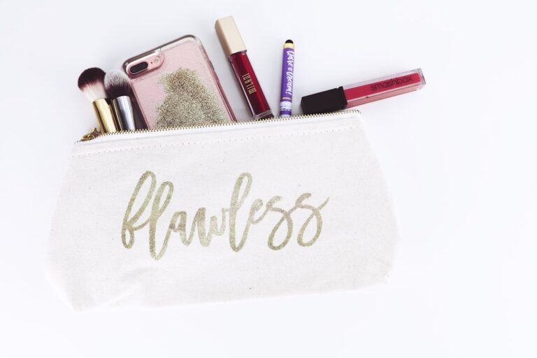 10 Must-Have Items for Your Everyday Makeup Bag