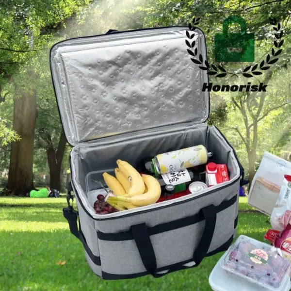 Outdoor Zippered Picnic Tote 05